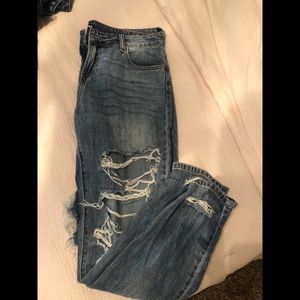 Fashion nova ripped jeans